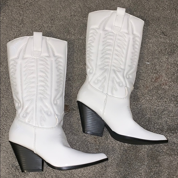 fashion nova cowboy boots